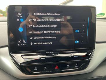 Volkswagen ID.4 Pro Performance — photo 14