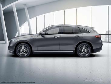 Mercedes EQC 400 — photo 17