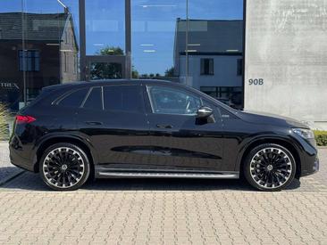 Mercedes EQE 350 AMG Line — photo 3