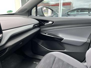 Volkswagen ID.4 Pro Performance — photo 20