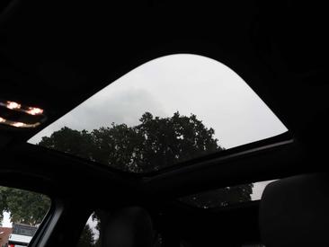 Mercedes GLA 250 AMG Line — photo 8