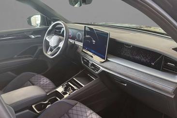 Volkswagen T-CROSS EHybrid R-Line — photo 6