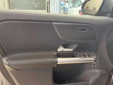 Mercedes GLA 200 Advanced — photo 10