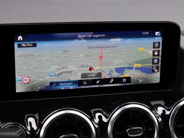 Mercedes GLA 250 AMG Line — photo 19