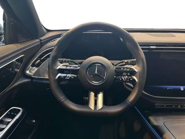 Mercedes Classe E 200 Night Edition — photo 11