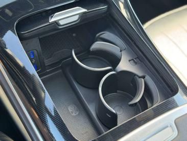 Mercedes EQE 350 AMG Line — photo 21