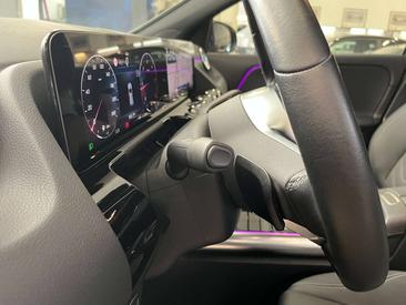 Mercedes GLA 200 Advanced — photo 16