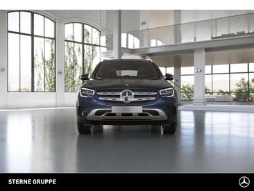 Mercedes GLC 220 — photo 11