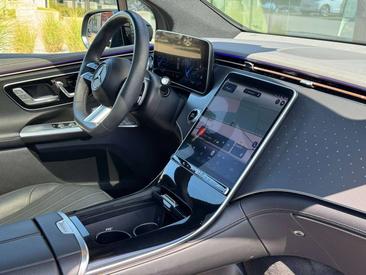 Mercedes EQE 350 AMG Line — photo 22