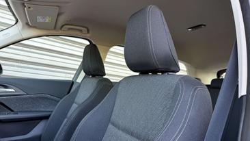 BMW X1 18d SDrive — photo 14