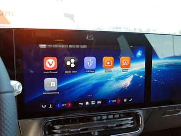 Mercedes CLA 250 AMG LINE — photo 16