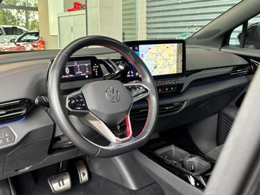 Volkswagen ID.4 GTX 4Motion — photo 12