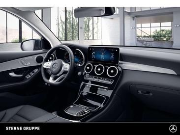 Mercedes GLC 220 — photo 15