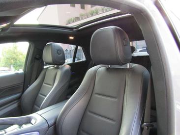 Mercedes GLE 300 AMG Line — photo 10