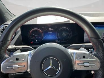 Mercedes GLA 250 AMG Line — photo 16