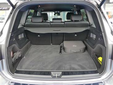 Mercedes EQB 250+ AMG Line — photo 10
