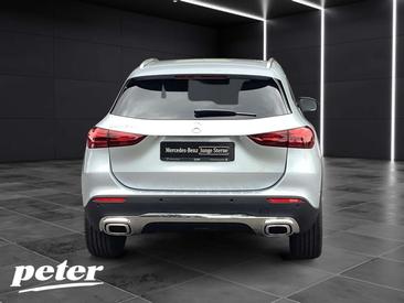 Mercedes GLA 200 Progressive — photo 4