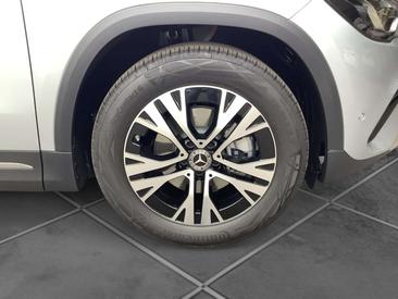 Mercedes GLA 200 Progressive — photo 5