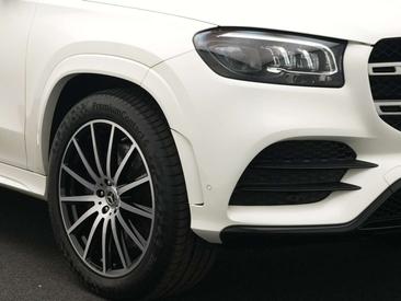 Mercedes GLS 400 Night Edition — photo 9