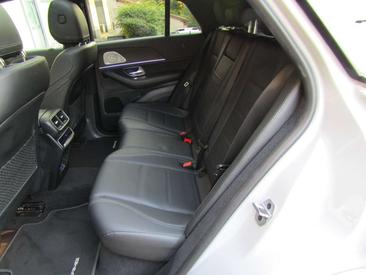 Mercedes GLE 300 Premium Plus — photo 11