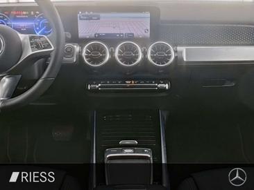 Mercedes EQB 250 Avantgarde — photo 10