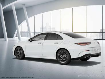 Mercedes CLA 200 Night Edition — photo 15