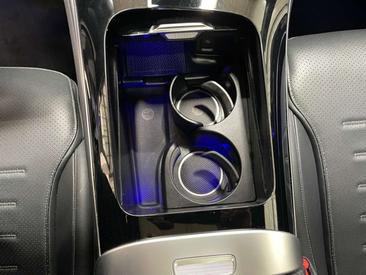 Mercedes GLC 300 Night Edition — photo 15