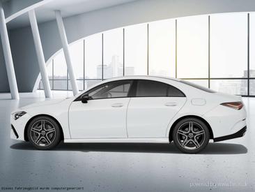 Mercedes CLA 200 Night Edition — photo 16