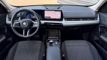 BMW X1 18d SDrive — photo 24