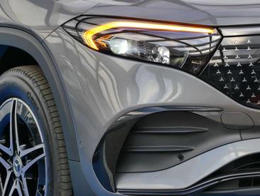 Mercedes EQB 250+ AMG Line — photo 24