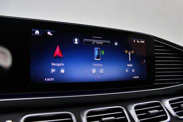 Mercedes GLS 450 AMG Line — photo 25