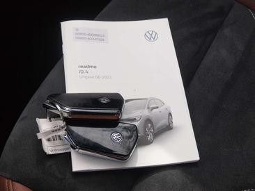 Volkswagen ID.4 — photo 30