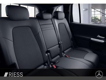 Mercedes GLB 200 Progressive — photo 11