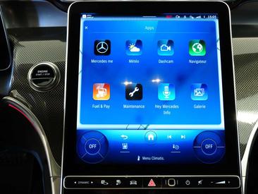 Mercedes GLC 300 AMG Line — photo 25