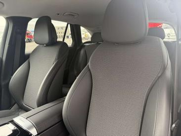 Mercedes GLC 220 AVANTGARDE — photo 21