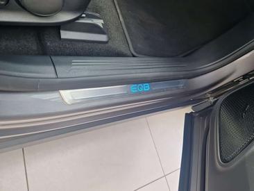 Mercedes EQB 250 — photo 27
