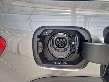 Mercedes EQB 250 — photo 29