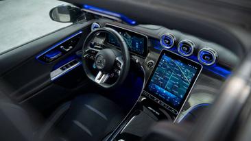 Mercedes GLC 43 Premium Plus — photo 33