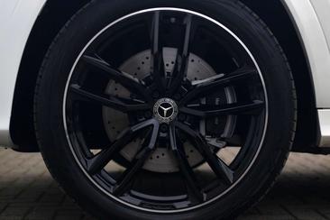 Mercedes GLS 450 AMG Line — photo 49