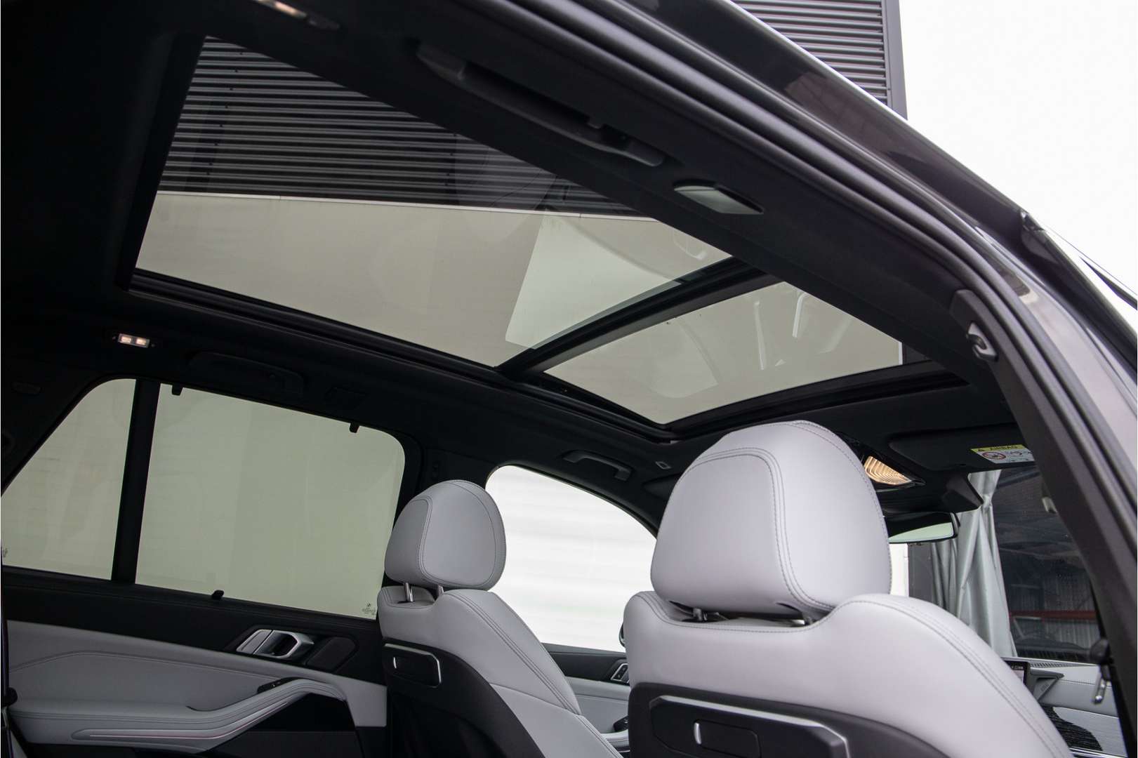 BMW X5 M Sport XDrive50e - 2025 - Joinsteer - #15