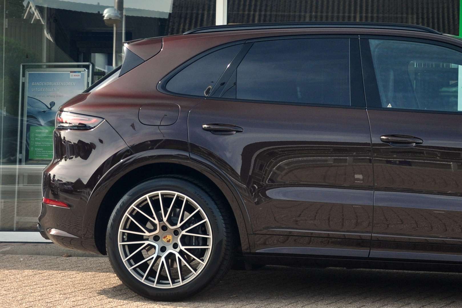 Porsche Cayenne III E-Hybrid Platinum Edition - 2022 - Joinsteer - #55