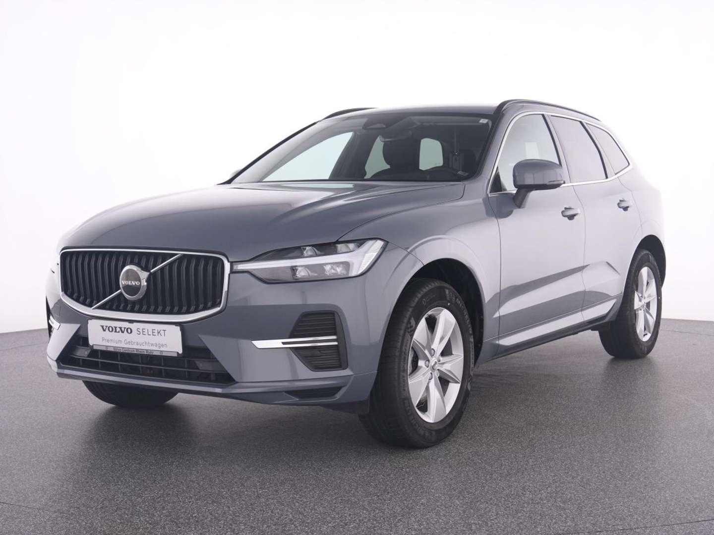 Volvo XC60 B4 Core - 2023 - Joinsteer - #1
