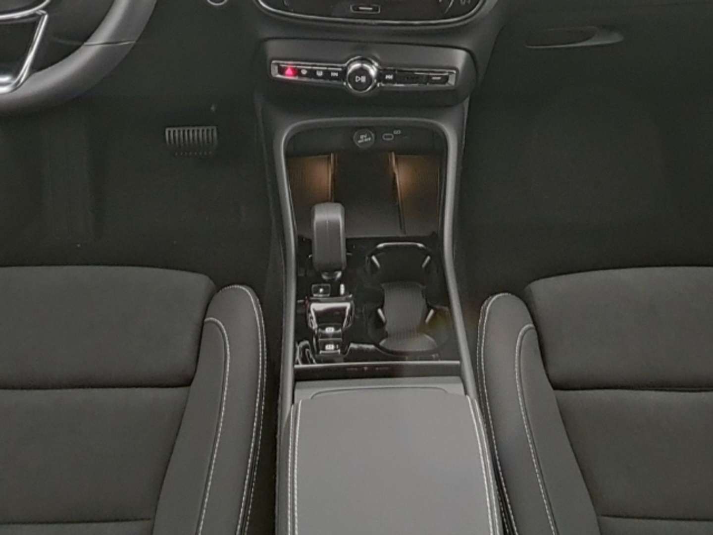 Volvo XC40 B4 Plus - 2025 - Joinsteer - #5