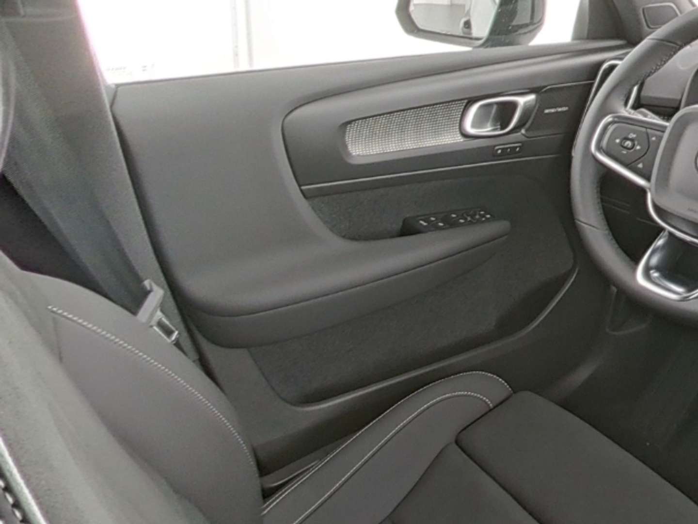 Volvo XC40 B4 Plus - 2025 - Joinsteer - #9