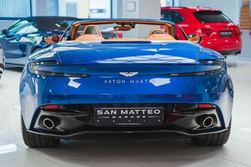 Aston Martin DB11 Volante — photo 4