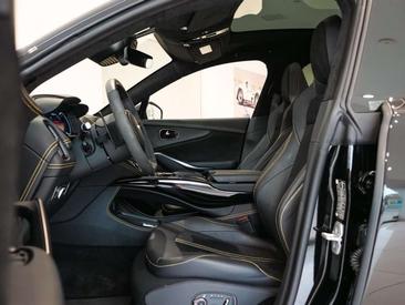 Aston Martin DBX 4.0 V8 Auto — photo 12
