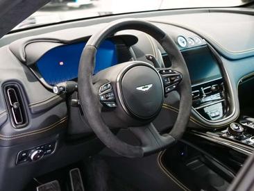 Aston Martin DBX 4.0 V8 Auto — photo 9