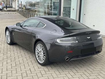 Aston Martin V8 4.7l Manual — photo 16