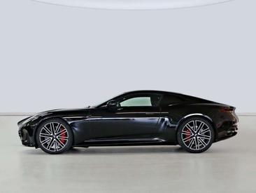 Aston Martin DB12 4.0 V8 — photo 3