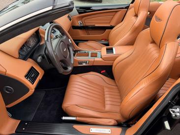 Aston Martin DB9 Volante 6.0 V12 GT — photo 10